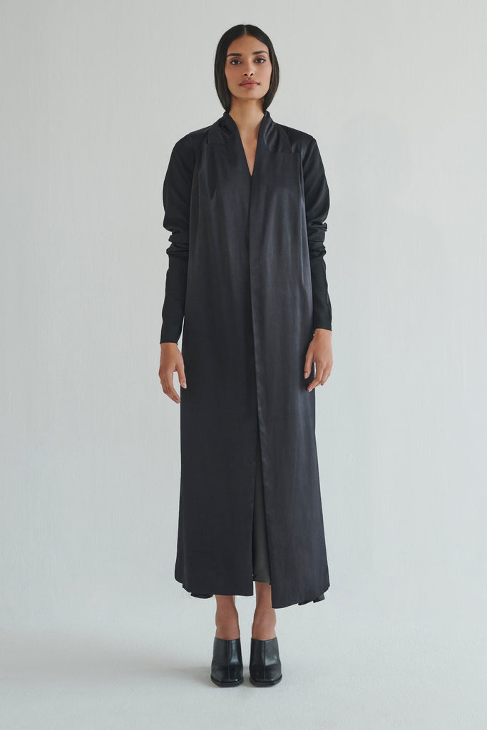 Black Sleeves Semi Collar Abaya